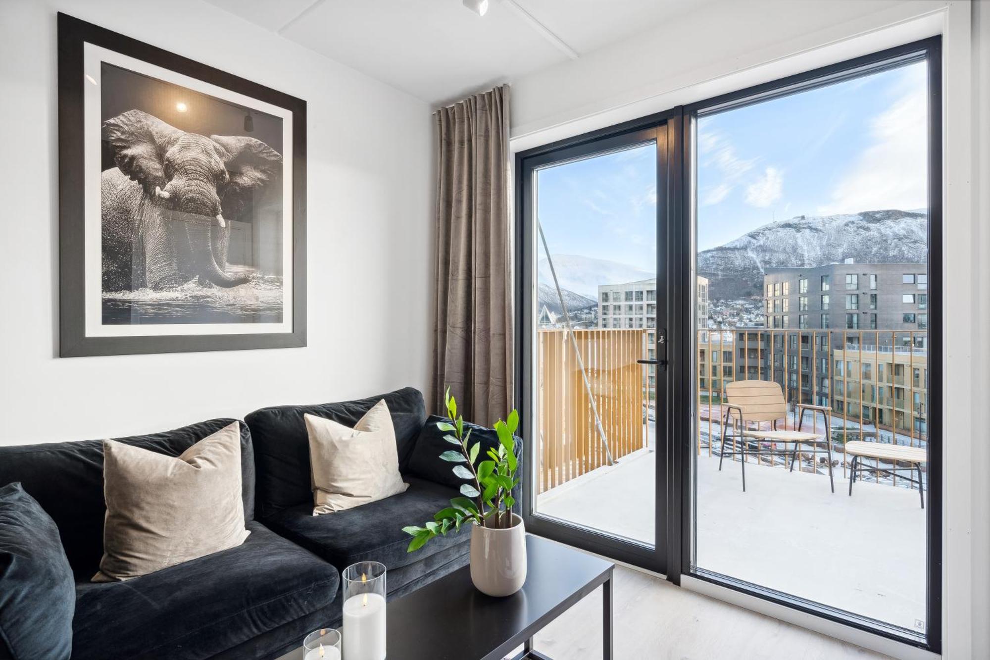 Totalapartments Vervet Gjoa Тромсьо Екстериор снимка